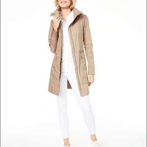 Cole Hann water resistant rainjacket trench coat